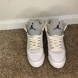 Air Jordan 5 Retro 'Metallic White'
